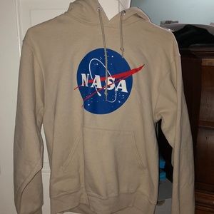 Men’s medium Biege NASA hoodie